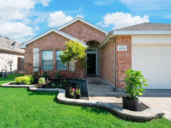 9860 Autumn Sage Dr, Fort Worth, TX 76108