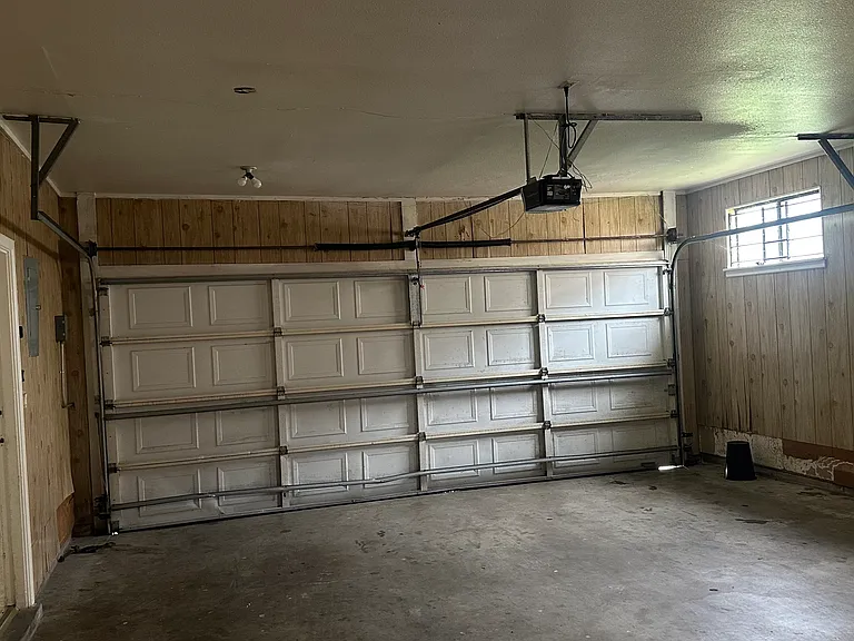 109 E Price Rd #A — Photo 5