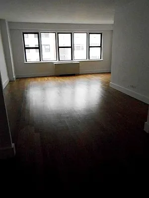Rented by CitySites Real Estate Group | media 14