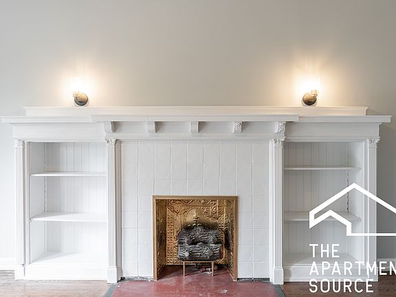 3rd image of 4723 S Forrestville Ave #3