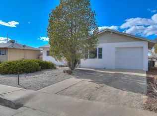 1529 Garcia St NE, Albuquerque, NM 87112