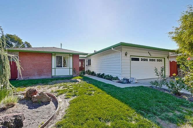 1st image of 800 Pescadero Dr