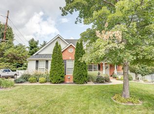 1302 Carters Grv, Edwardsville, IL