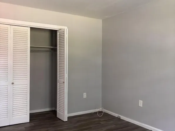 1676 Western Ave APT 1B, Albany, NY 12203