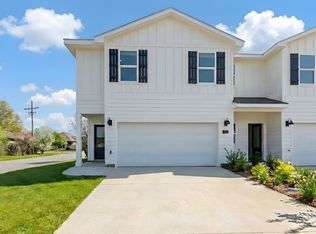 The Sabal Exterior Plan, Harper Grove Townhomes, Ocean Springs, MS 39564