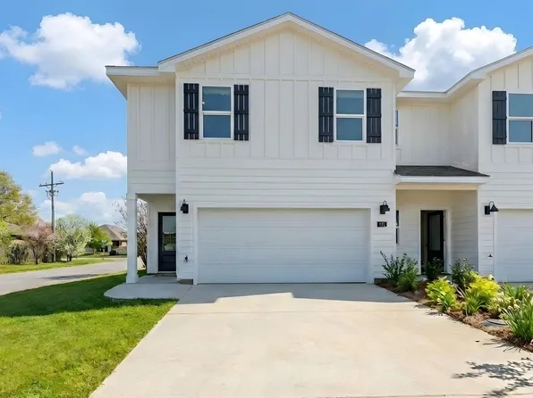 The Sabal Exterior Plan, Harper Grove Townhomes