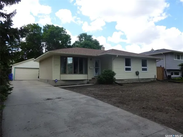 4227 Castle ROAD, Regina, SK S4S 4N4