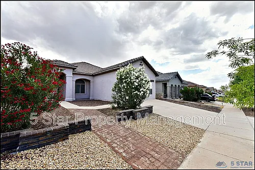 13136 Wellington Dr Photo 1