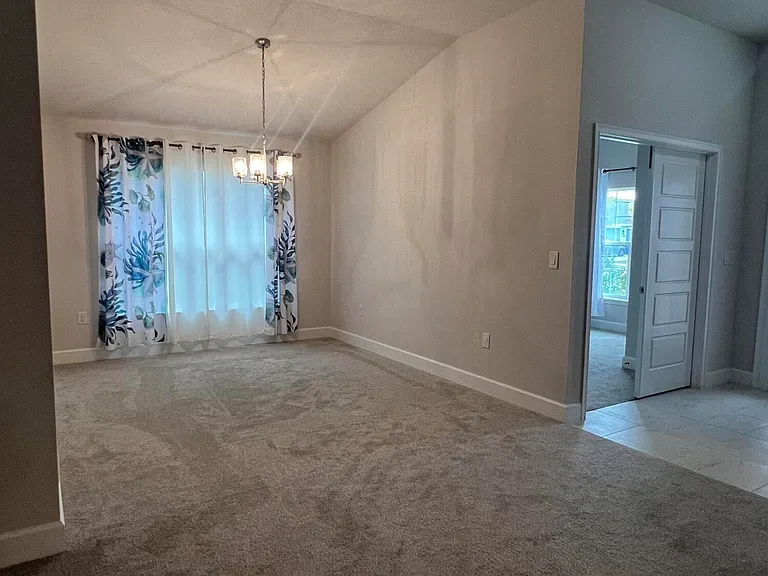 1843 Middlebury Dr SE — Photo 19