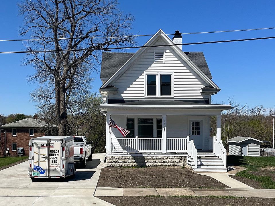 1st image of 1227 W 22nd St