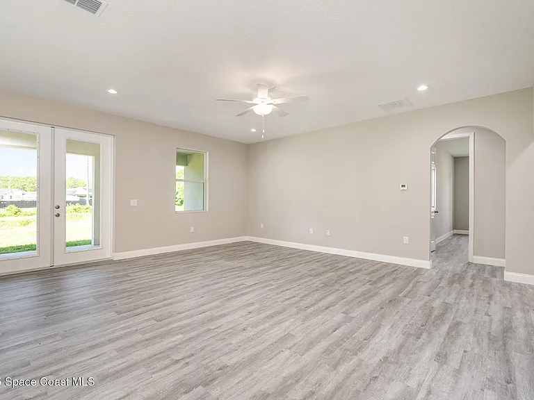 758 Bryant Rd SW — Photo 13