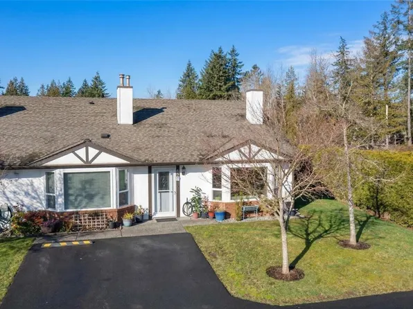 120 Finholm St N #65, Parksville, BC V9P 1J5