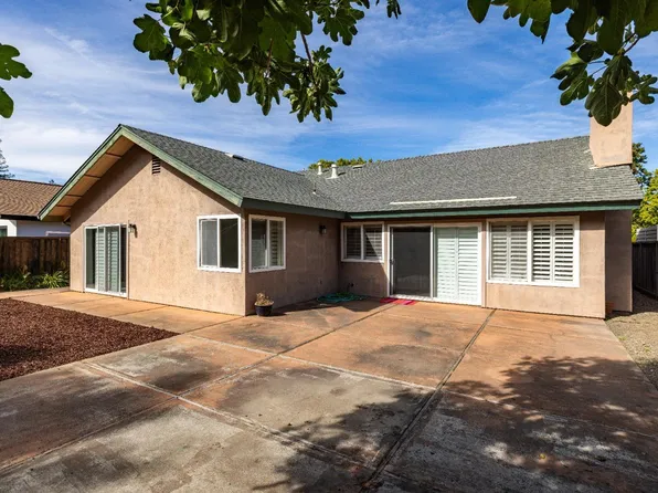 5 Larch Drive, Novato, CA 94947