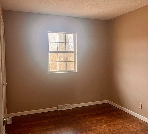 4th image of 51 Harrison Ave