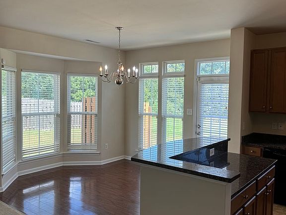3rd image of 3438 Westham Ln