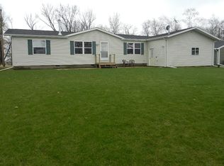 7654 Haase Rd, Larsen, WI 54947