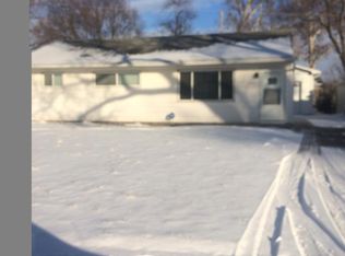 3125 S 39th St, Omaha, NE 68105