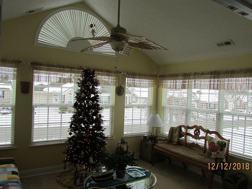 2nd image of 15 Revolution Cir