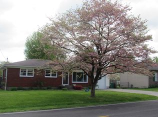 4121 Timothy Ln, Shively, KY 40216