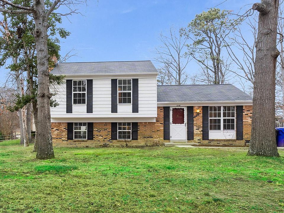 1st image of 2108 Gibbons Ct
