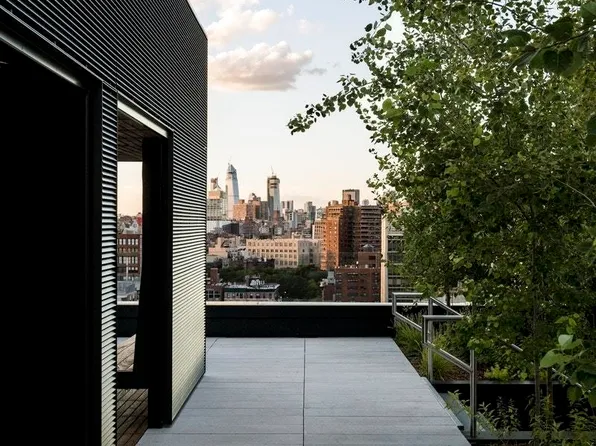 275 South Street image 19 of 22