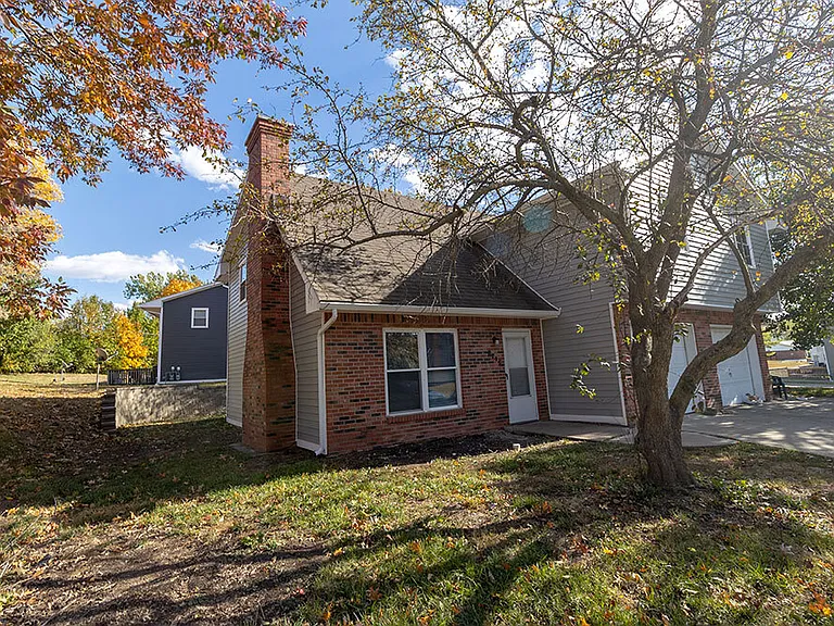 3716 Hermitage Rd — Photo 2
