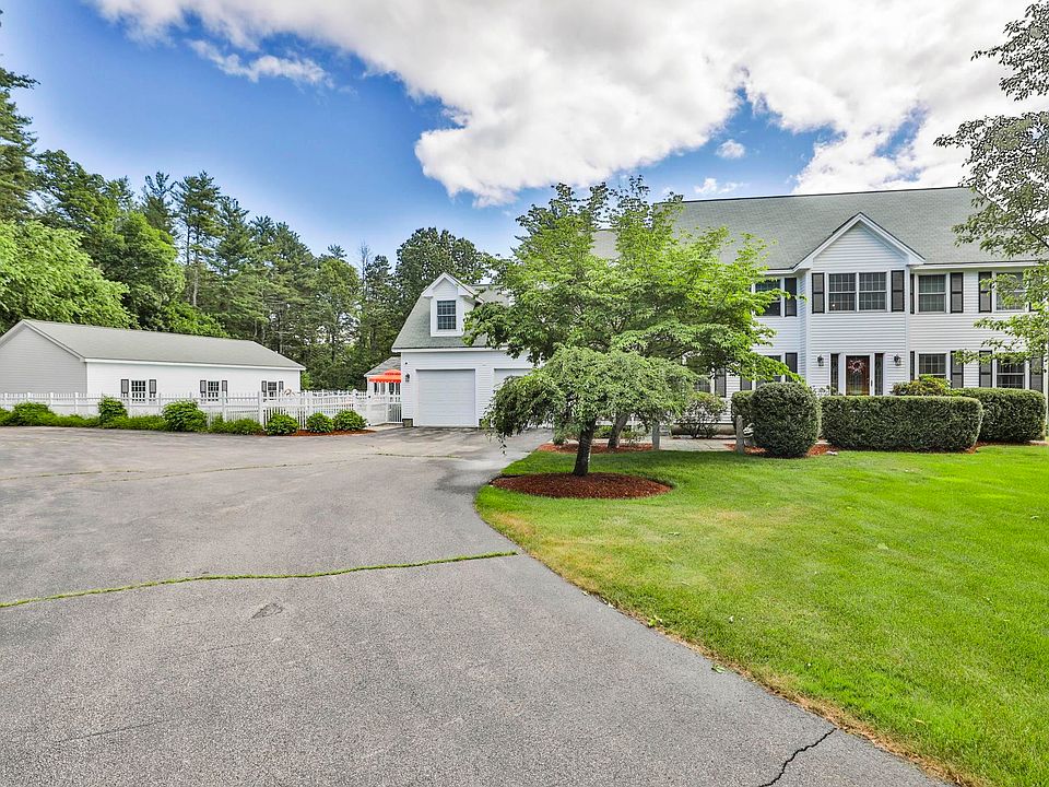 1st image of 66A Merrimack Road