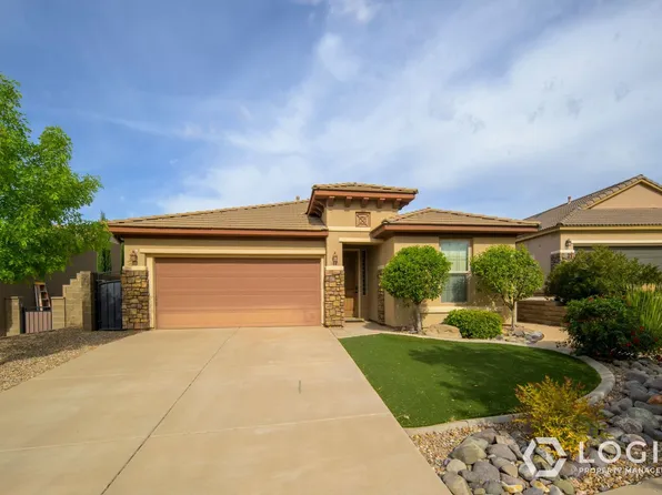 2445 E White Horse Dr, Washington, UT 84780