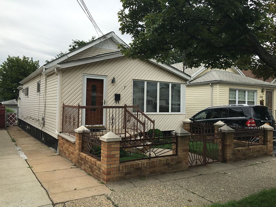 1st image of 1370 E 96th St