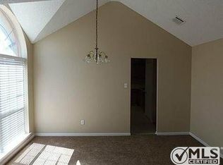 733 Andalusia Trl, Desoto, TX 75115