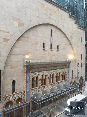 Rented by Bond New York | media 7