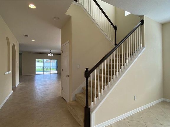 5th image of 6734 Point Hancock Dr