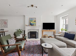 37 4th Pl #TOWNHOUSE, Brooklyn, NY 11231