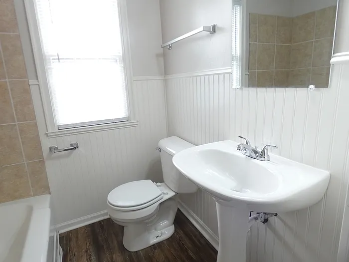 317 E 28th Ave — Photo 12