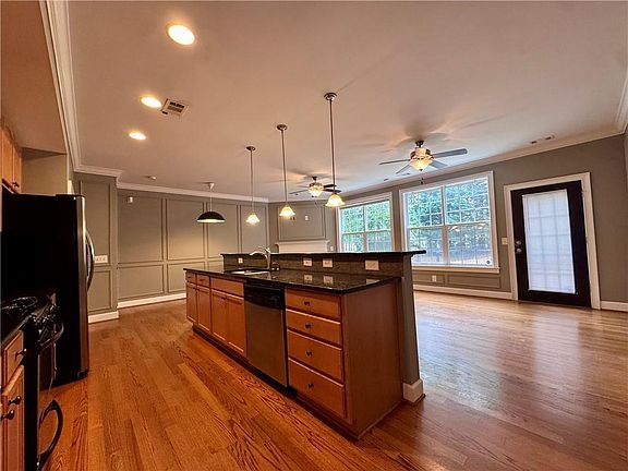 5th image of 2847 Jordan Oaks Ln