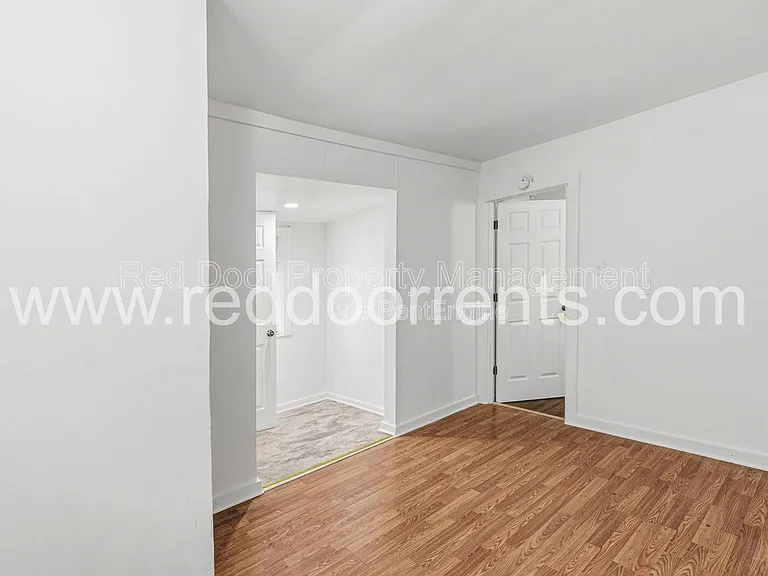 408 N Oakland Ave #A — Photo 13