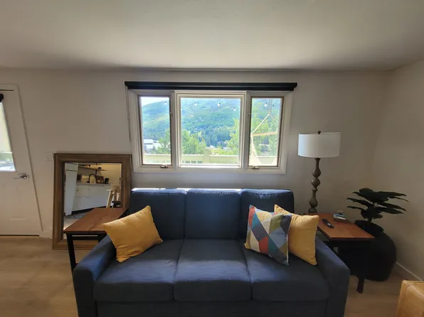 2448 Garmisch Dr, Vail, CO