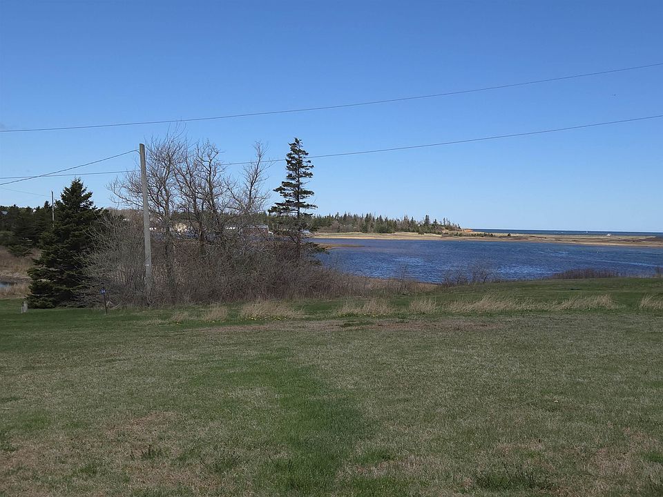 1st image of 21 Vernon Macgougan Cres #19
