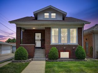 5143 N Monitor Ave, Chicago, IL 60630