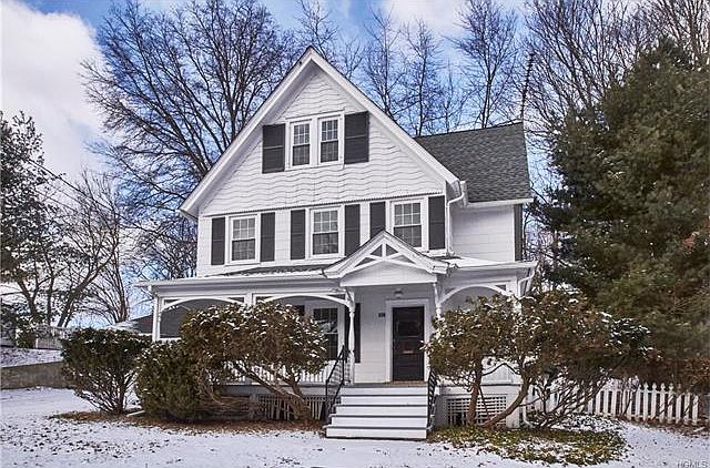 2nd image of 41 Colonial Ave