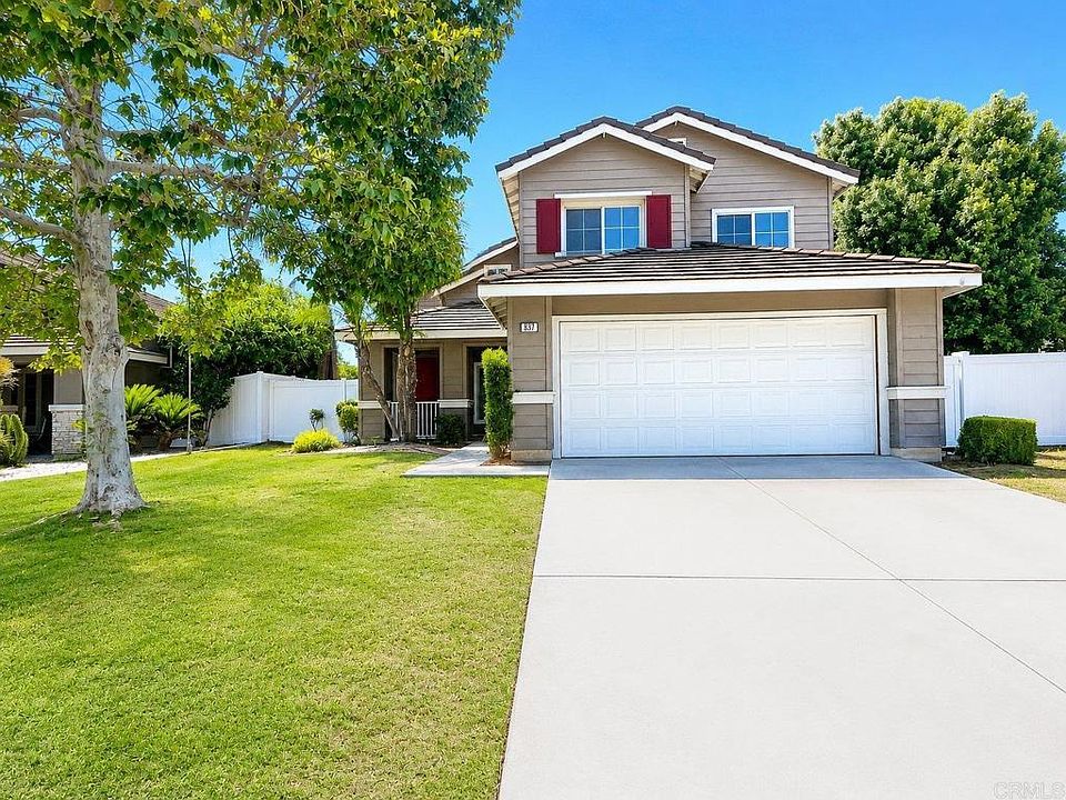 1st image of 857 Rock Ridge Ct