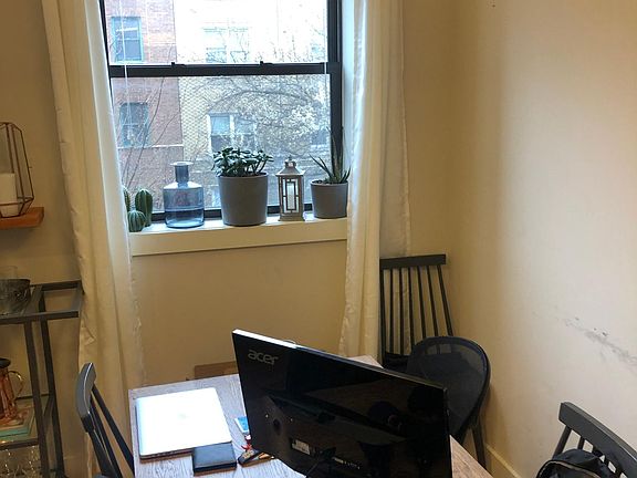 5th image of 3507 N Wilton Ave #3N