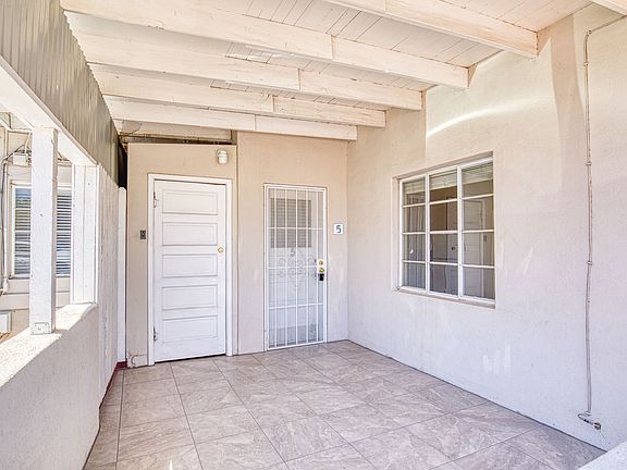 5th image of 521 E University Blvd APT 5