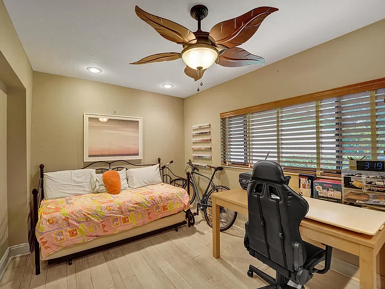 3501 Keyser Ave #59 — Photo 44