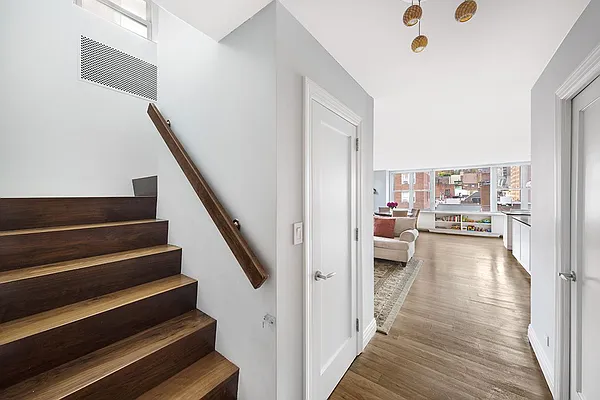 Sold by Stribling | media 4