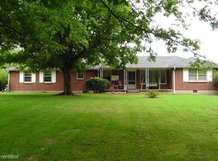 704 E Campbell Rd, Madison, TN 37115