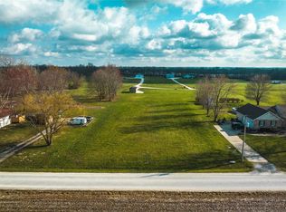 1 Vahle Rd, Jerseyville, IL 62052