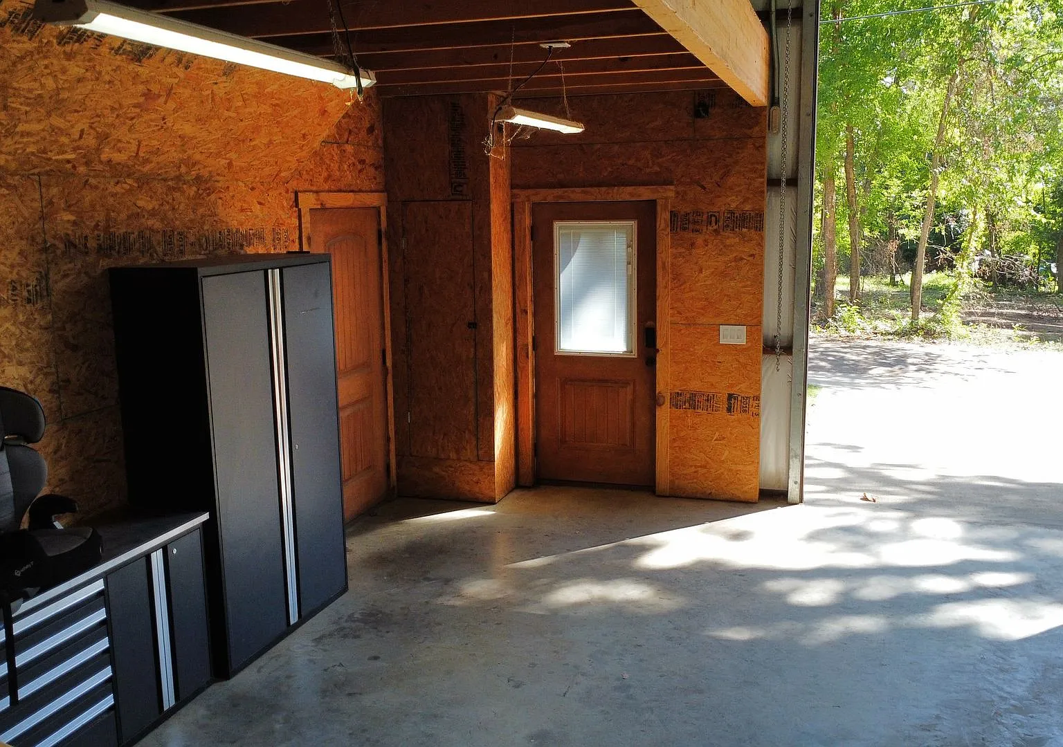 Modern WaterView Home Fully Furnished 3 Bed / 3 Bath 3,000 Sq Ft Jefferson, TX — Photo 4