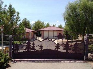 16728 Shirwaun Rd, Apple Valley, CA 92307