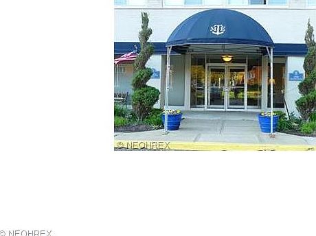 1st image of 12520 Edgewater Dr APT 1102